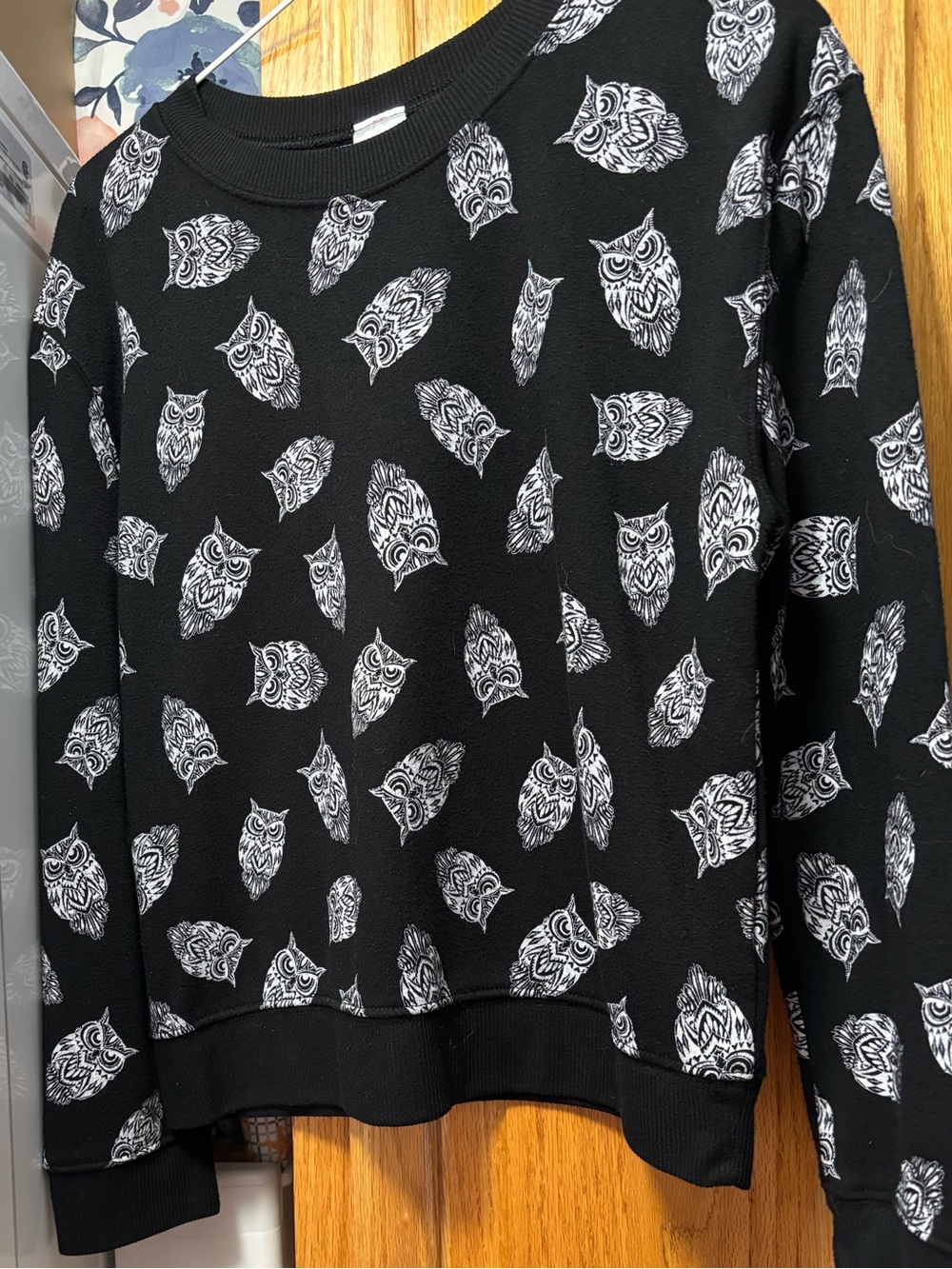 Black Owl Print Crewneck Sweatshirt